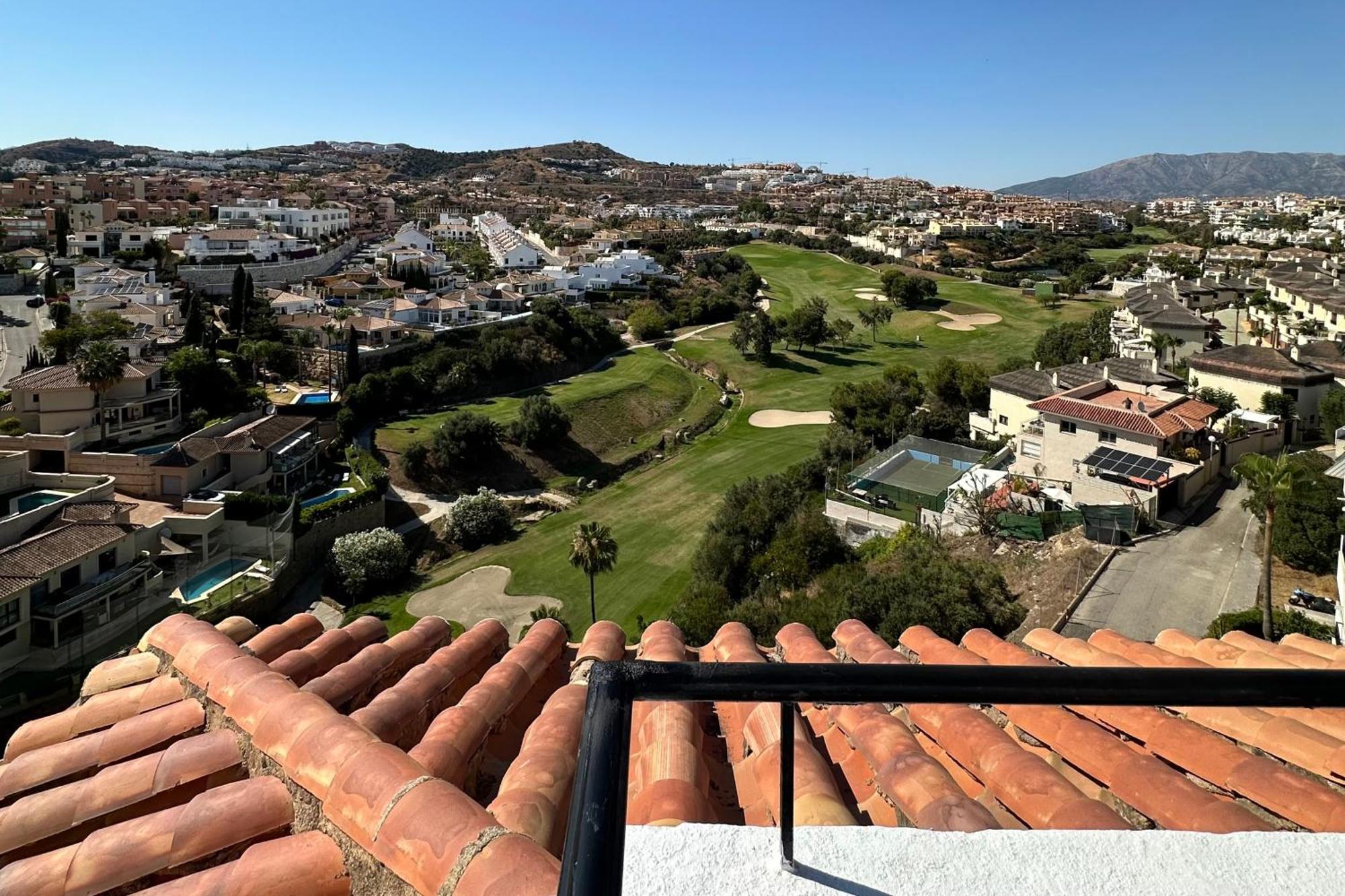 Luminoso Atico Duplex Con Vistas Al Mar Apartment Malaga Exterior photo