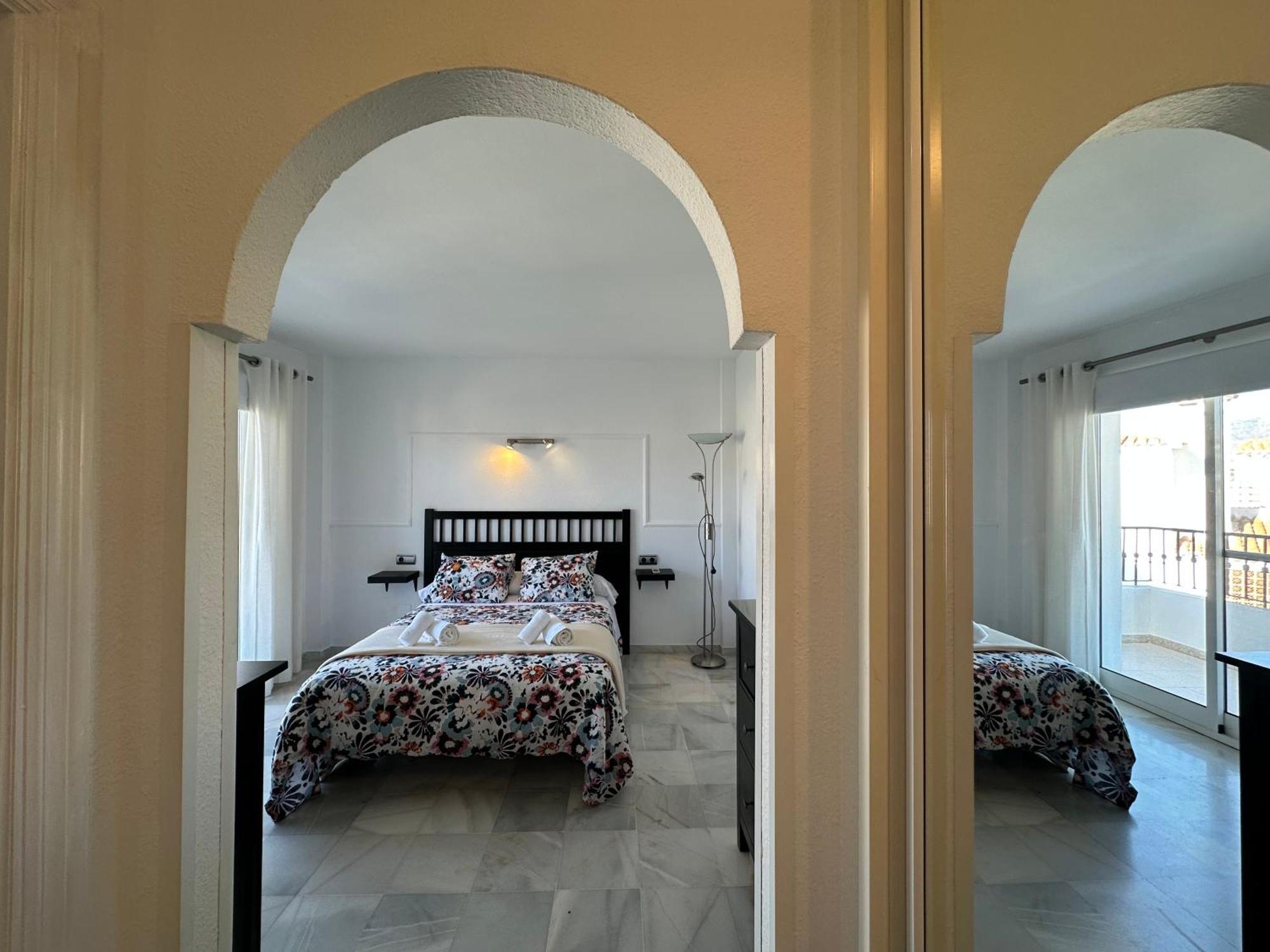 Luminoso Atico Duplex Con Vistas Al Mar Apartment Malaga Exterior photo